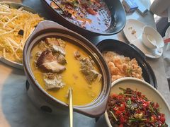 -雀蓝川菜(奥体广场店)