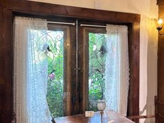 -Lamant Manor已闻花名關於藍