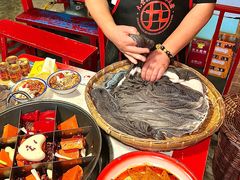 -厂花素芬九宫格火锅(银泰店)