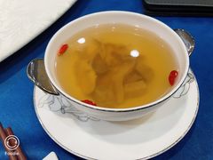 养肝草炖螺头-麟1929(外滩店)