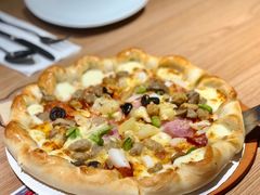 -必胜客(新中纬店)