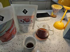 -YECLIP COFFEE黄色回形针咖啡