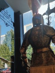 -东方先生国潮男士理发馆