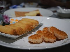 凤城炸牛奶拼煎虾饼-香云轩·顺德菜(香云纱园林酒店店)