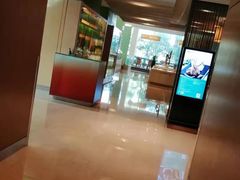 -上海浦东假日酒店