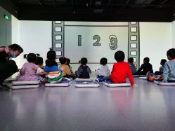 -小鸡哆哆故事屋·儿童乐园(嘉里城店)