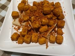 -新大咀港式茶餐厅(宝山万达店)