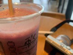 -星巴克(珠海摩尔百货店)