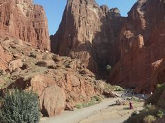 -天山神秘大峡谷