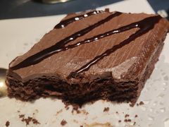 布朗尼蛋糕-吱咖啡西式简餐