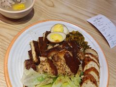 -瑞霖·隆江猪脚饭