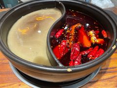 -郑记·古法黑砂锅串串(龙泉店)