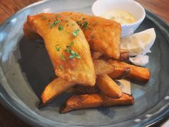 -ROAST coffee & eatery