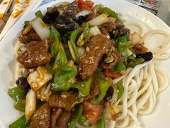 -汗腾格里·风味餐厅(新疆驻京办店)