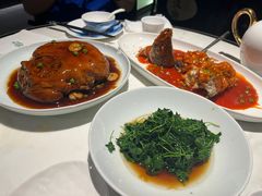 拆骨八宝鸭-绿波廊(豫园店)