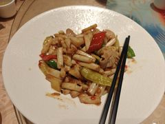 -年辉渔村·非遗传承餐厅(新丰江店)