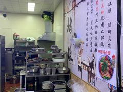 -渝之汇牛肉豌杂面