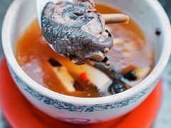 椰子炖乌鸡-小粤楼·怀旧粤菜(万辉国际广场店)