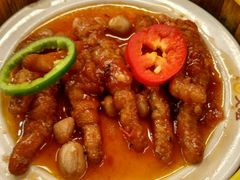 -新大咀港式茶餐厅(宝山万达店)