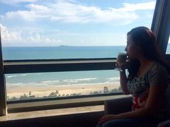 -三亚湾海居铂尔曼度假酒店