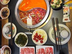 -沸炉重庆老火锅(军事博物馆店)