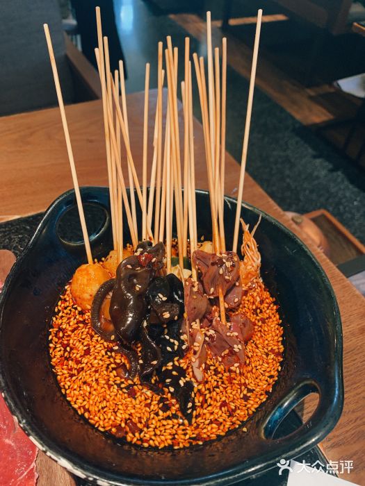 盡膳口福跷脚牛肉火锅(晶耀前滩店)峨眉刘婆婆钵钵鸡图片