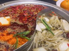 -沸炉重庆老火锅(军事博物馆店)