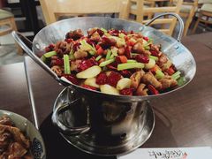 干锅肥肠-潇湘阁(望京SOHO店)