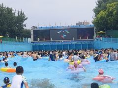 -欢乐水魔方水世界