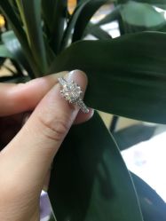 -世纪缘珠宝(济南品牌店)