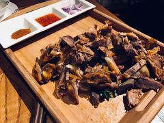 -阿罗新疆菜(人民广场店)