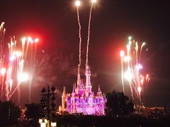 -WOLFGANG PUCK KITCHEN & BAR(迪士尼小镇店)