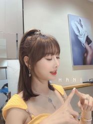 -HANI SALON