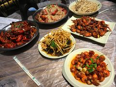 -巴厘龙虾·榜首油焖大虾(音乐学院·沿江酒馆店)