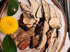 -芸山季·云南山珍菌火锅(人民广场来福士店)