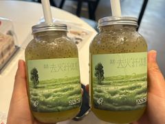 -喜茶(上海打浦桥日月光gelato lab+店)