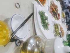 -墨脱石锅椰子鸡•香草鸭•东山羊(大东海店)