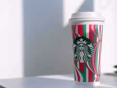 -星巴克臻选(上海中环广场2F店)