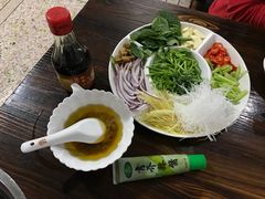 配菜-官塘锋记鱼生·生腌·砂锅粥(牌坊街店)