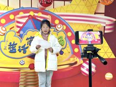 -蓝话筒·少儿成人演讲口才·主持朗诵·戏剧表演(大华第一坊店)