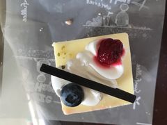 -皇冠幸福里动物奶油生日蛋糕(马祖路店)