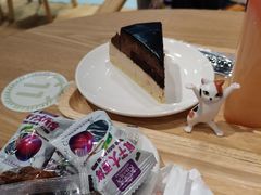 -藏猫猫咖啡主题馆(中央大道店)