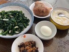 -慧享福居家康护中心护工(甘泉路店)