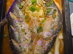 -夯鱼烤鱼·尔滨地标美食(国展店)