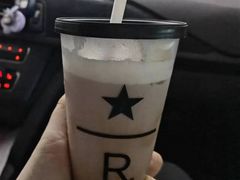 -星巴克臻选(上海合生汇1F店)