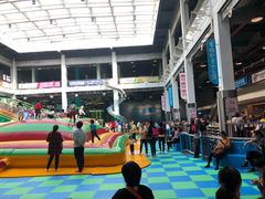 -蒙特利亲子乐园