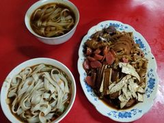 -吴长子卤菜馆(统一街店)