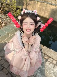 -一揽芳华汉服旗袍体验馆(拙政园店)