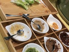 -有喜胶东小馆(太申祥和店)