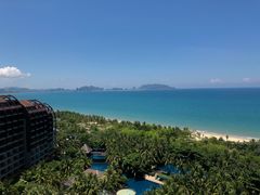 -三亚湾海居铂尔曼度假酒店